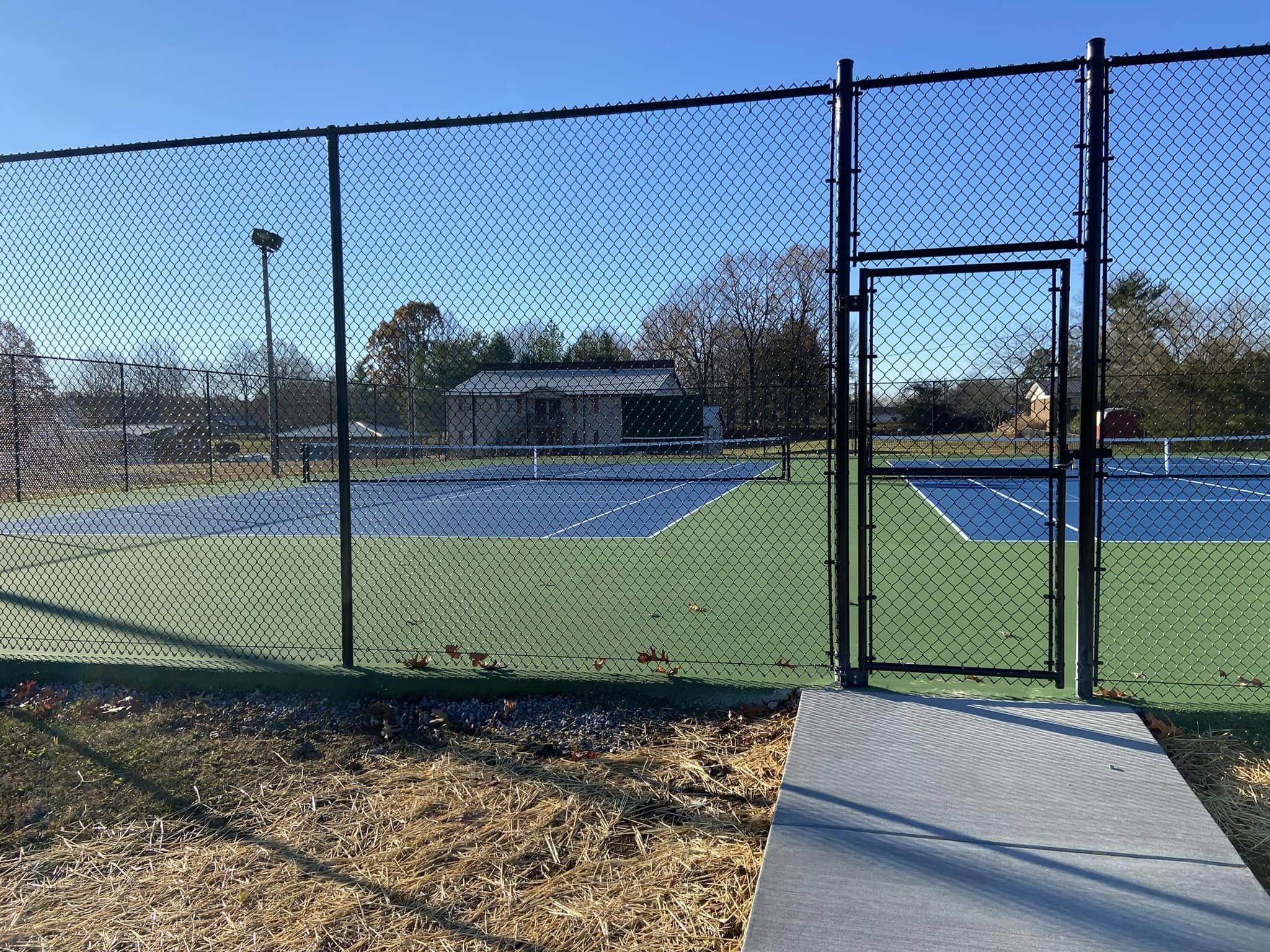 Photo of the tennis courts